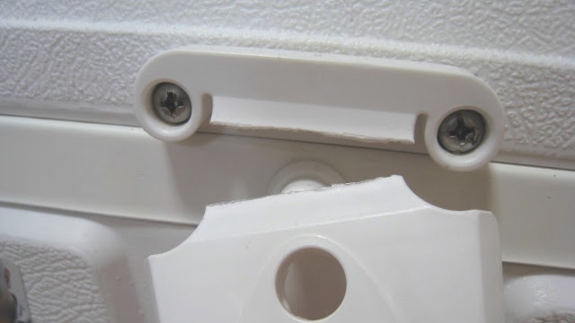 イグルーマリンクーラー54Qデメリット　破損